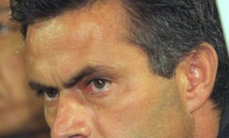 官宣！穆里尼奥上任发布会引爆争议：执教费内巴切是个错误