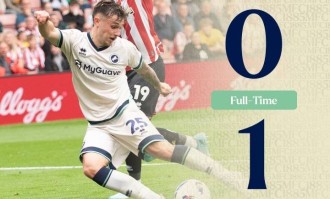 一泻千里！谢菲联3连败英冠垫底，上赛季争冠失败+附加赛决赛落败