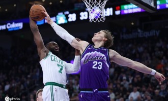 布朗23+10乔治空砍37分 凯尔特人胜爵士