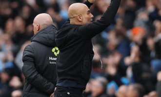 曼城3-0曼联！瓜帅妥协居功至伟，阿莫林造耻辱纪录拿阿森纳挡枪